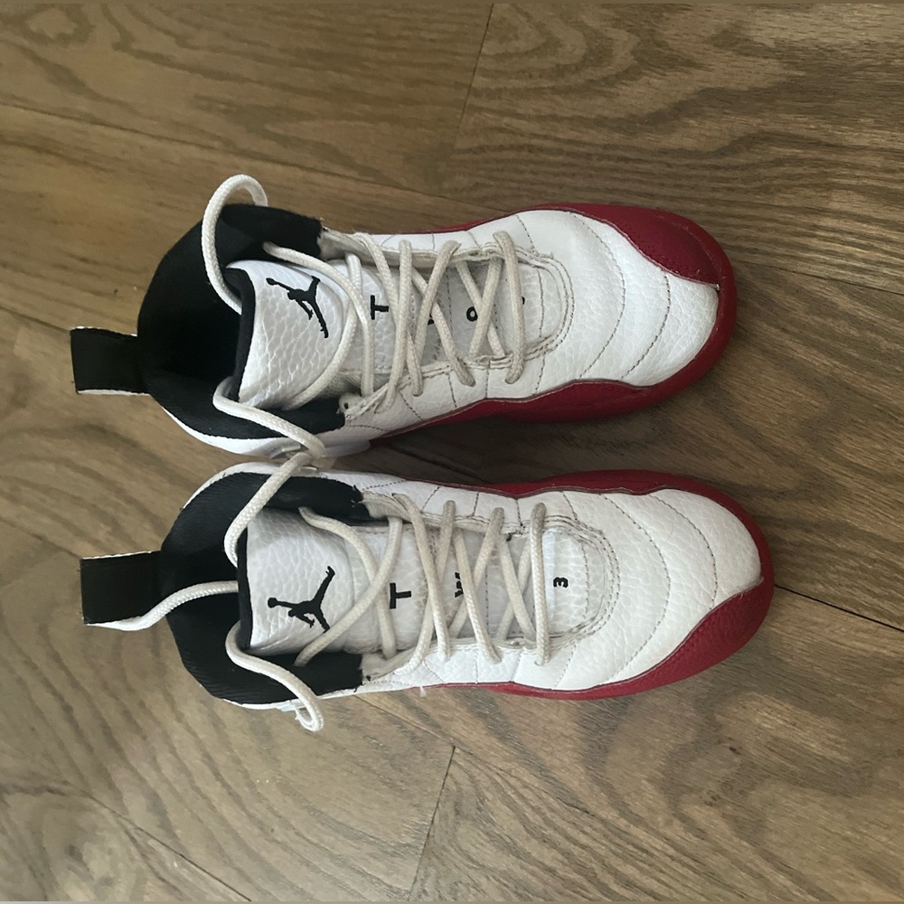 Kids Jordan 12 Retro sneakers youth size 11
